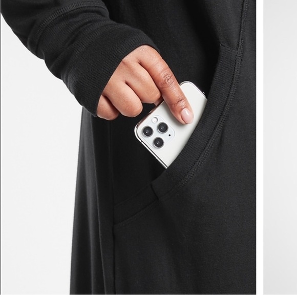 Athleta PRANAYAMA LONG WRAP Dust Violent - Picture 2 of 9